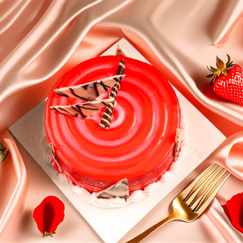 STRAWBERRY CAKE