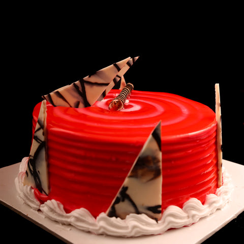 STRAWBERRY CAKE